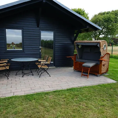 Сasa de vacaciones In Grossmorsum Mit Terrasse Und Grill By Interhome